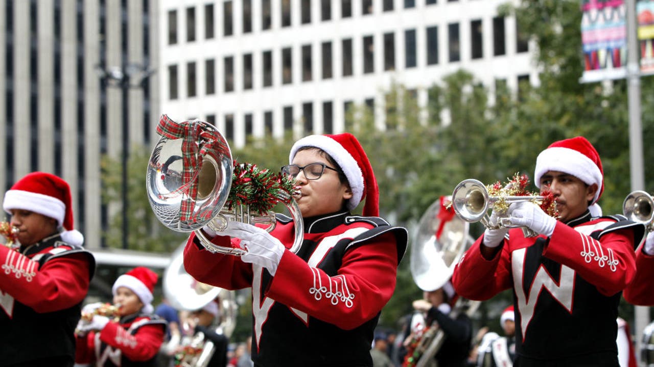 When Is The 2022 Houston HEB Thanksgiving Parade?: Here's What You Need ...