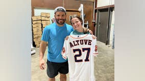 Jose Altuve partners with Houston non-profit Lily's Toy Box to give back to Venezuela