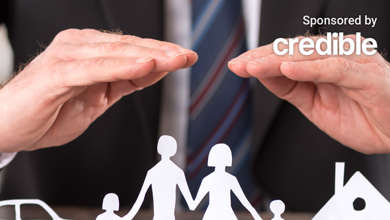 Americans shopping for auto insurance to save money, TransUnion report