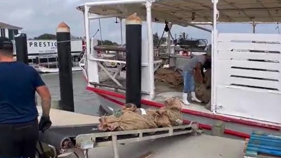 Texas oyster season begins with severe restrictions for fishermen