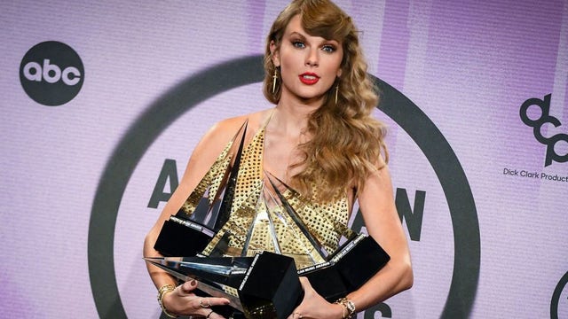 Taylor Swift-Ticketmaster trouble could drive political engagement