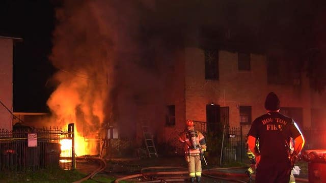 Second Ward apartment catches fire, investigation into cause underway