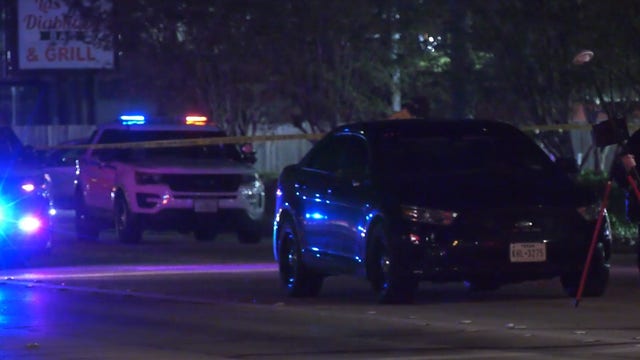 15-year-old boy dead after being hit by car in north Houston, HCSO investigating