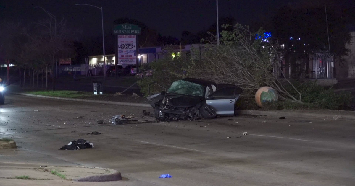 1 dead, 1 injured after crash on Beechnut in Houston | FOX 26 Houston
