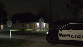 Man found shot to death inside home following 'gathering' in southeast Houston