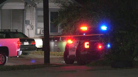 Man found shot to death in Fifth Ward street, police investigating
