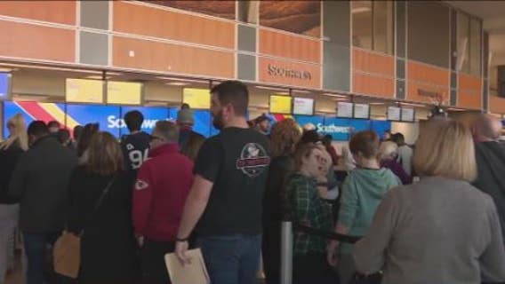 Stranded passengers still stuck after Southwest Airlines cancels thousands of flights again