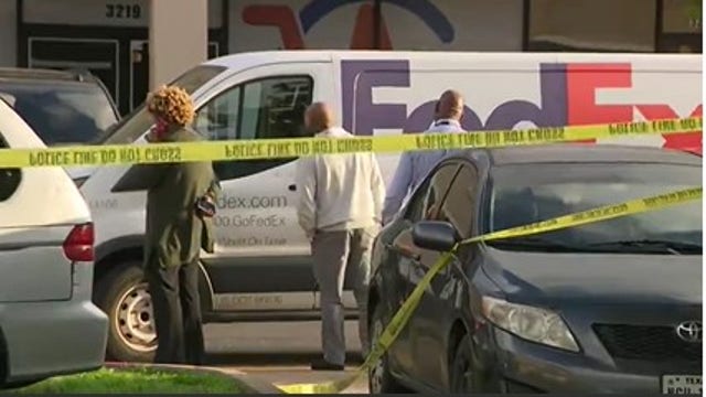 Off-duty Houston officer shot weapon while working FedEx truck to stop robbery
