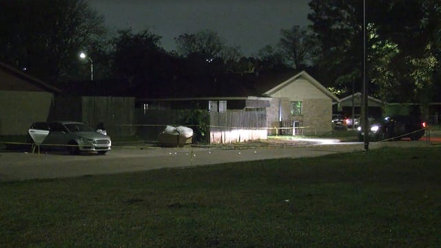 Father shot, later died inside his home after 5 people attempted to break in his car