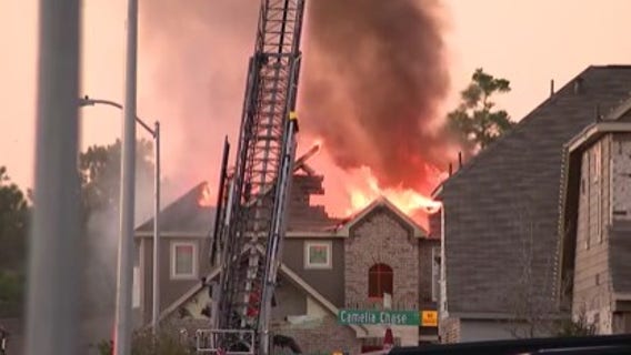 Neighbors devastated after man barricaded himself, sets fire to Spring home during SWAT standoff