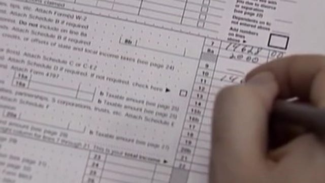 Big tax changes may mean smaller refunds, tips for filing tax returns