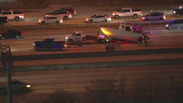 Boat on Houston freeway blocks multiple Eastex Freeway southbound lanes at Hopper