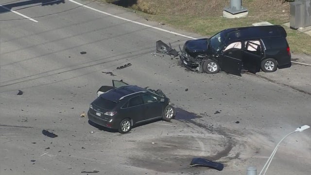 Driver goes around train crossing arms, crashed head-on with Houston SWAT officer