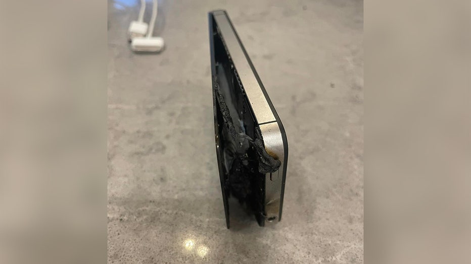 iPhone-explosion3.jpg