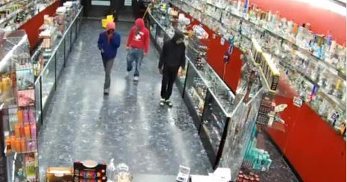 Houston police searching for 3 suspects wanted in connection with at ...