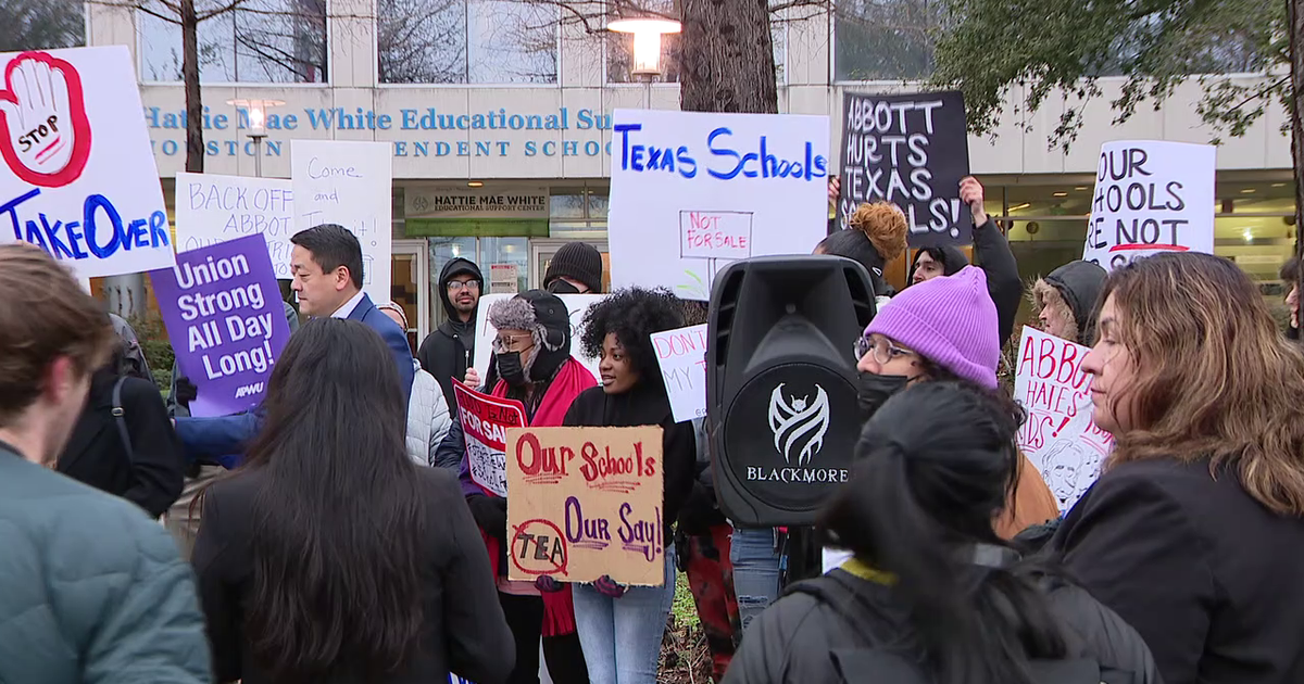 'Our schools, our say:' Protestors against possible TEA takeover of ...