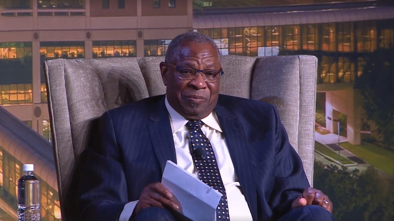 Dusty Baker honored by MD Anderson Cancer Center, more than $1.5