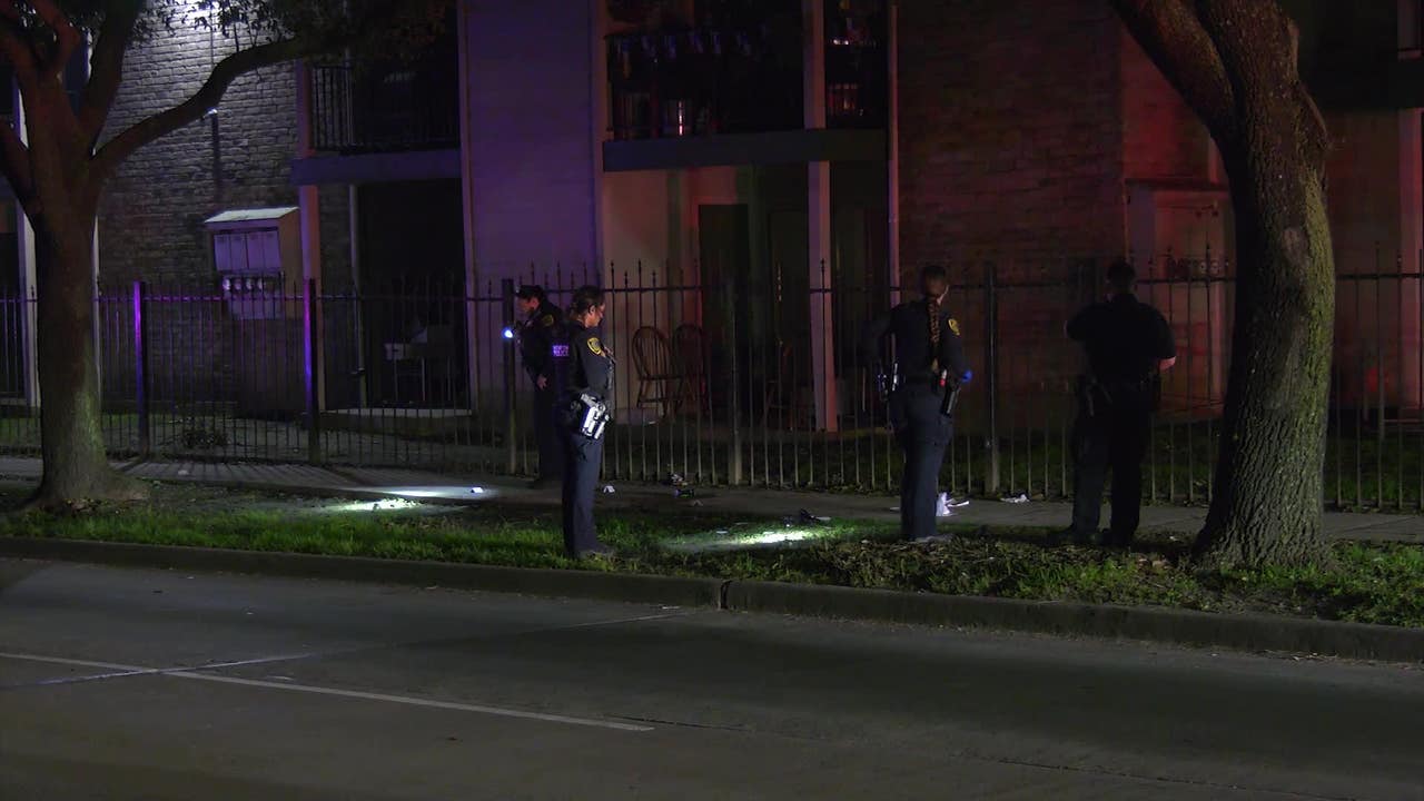Brothers Shot After Leaving Houston Convenience Store Fox 26 Houston Brothers Shot After Leaving Houston Convenience Store Fox 26 Houston