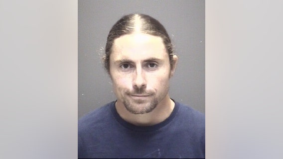 Galveston boat captain accused of 3 counts of abuse of corpse, failed to spread ashes at sea