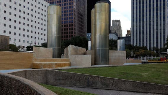 COVID-19 victims to be honored with art exhibit in Tranquility Park