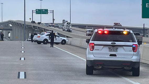 Harris County crash: Mother, baby dead after SUV rolls off overpass; toddler hospitalized