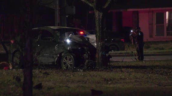 Driver dies in fiery Houston crash in intersection at Antoine, 43rd