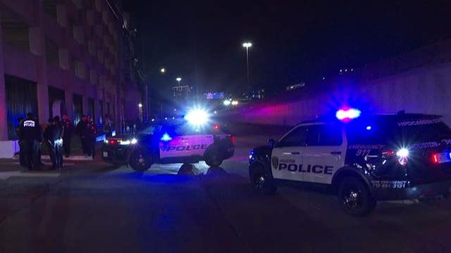 Off-duty Houston PD officer chases down man who fired off gun in downtown