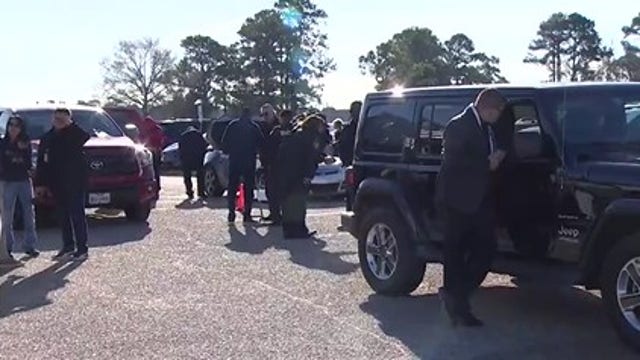 Houston 3rd gun buyback collected nearly 800 guns, people had issues with gift cards