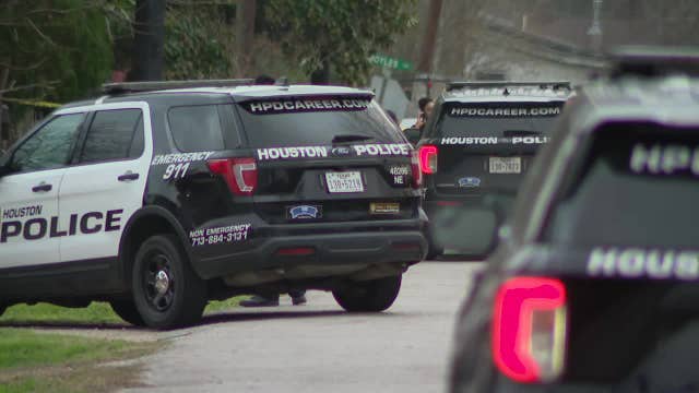 Houston woman shot in chest at home on San Angelo Street