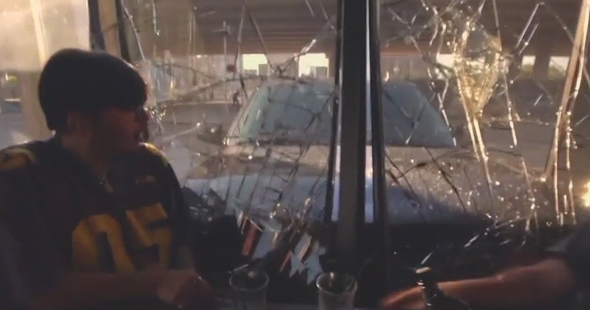 Car crashes into Houston coffee shop while podcasters were filming ...