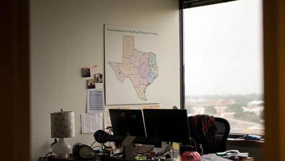 Caseworkers hampered by ’90s-era foster care software that the state hasn’t replaced