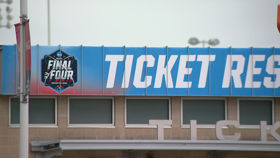 Houston rodeo ends, massive transition begins at NRG Stadium for NCAA Men's Final Four