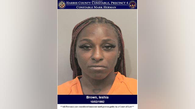 Mother charged with Child Abandonment after 4-year-old found outside, 1-year-old alone inside