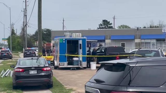 Houston robbery suspect shot, killed at food truck on Main Street