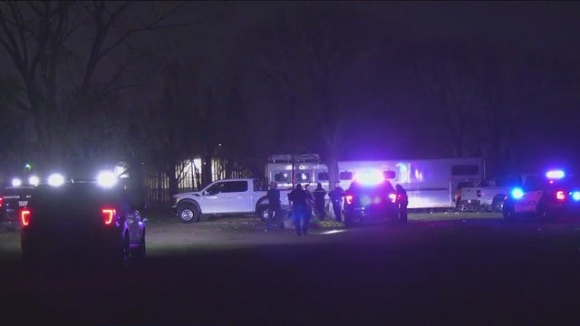 Houston shooting: 2 men shot at arena hosting horse contest, police say