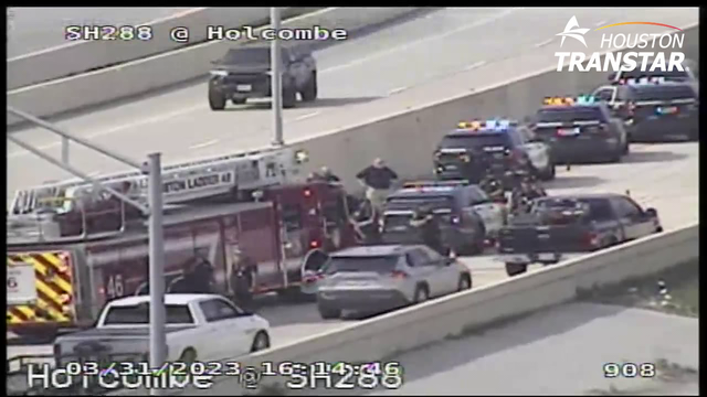 Motorcyclist goes flying on Highway 288 in Houston, lands on top of Fort Bend Co. Sheriff's Office vehicle