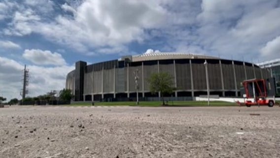 One Houstonian hopes to keep the Astrodome alive 58 years later