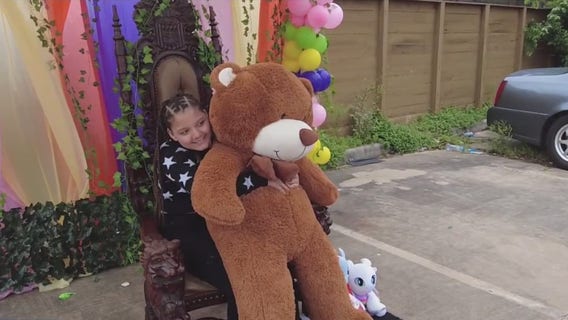 Houston area foster families treated to Easter celebration