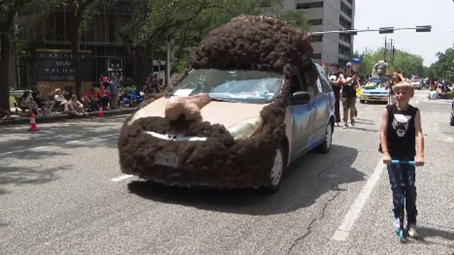Houston Art Car Parade brought creative cars to Downtown Houston