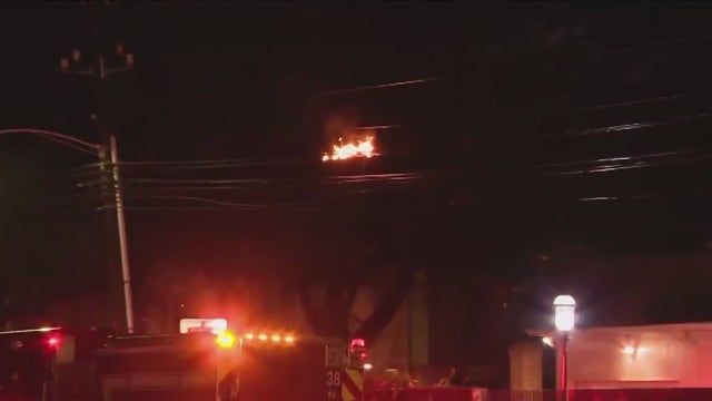 Houston weather: Storms lead to power outages, rescue, fire; Easter weekend forecast