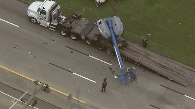 Harris County crash along I-45: Man killed while loading equipment onto trailer