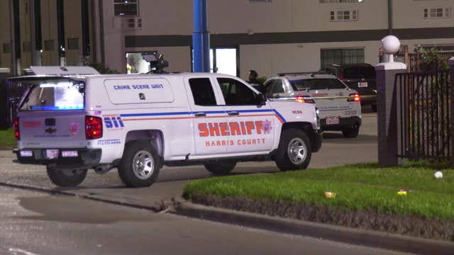 Harris County shooting: Man killed near East Freeway feeder road