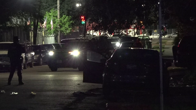 Houston shooting near Kilburn Rd, Haldane Dr injures 2 men