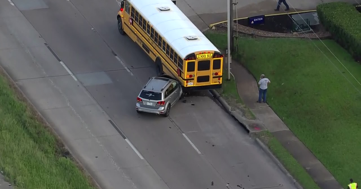 Alvin ISD school bus involved in crash, no injuries to anyone on bus ...