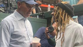 Rapper Lil Wayne in Houston; meets baseball hall-of-fame member Reggie Jackson