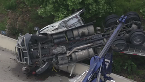 Katy Freeway traffic: Traffic moving again after 18-wheeler rollover that caused traffic nightmare