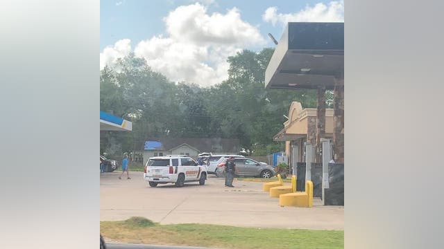 1 man shot, killed during apparent ambush in Needville, police investigating