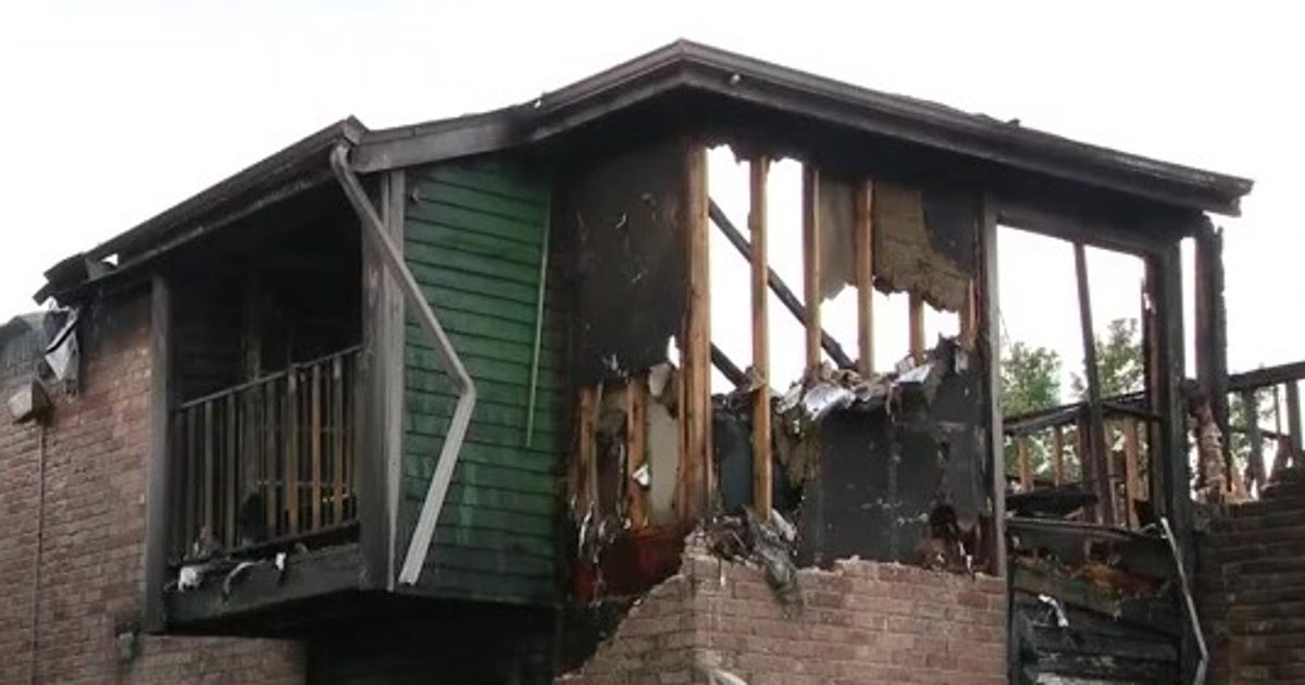 Fire swarms Houston apartment complex: Residents flee as flames consume 16 apartments