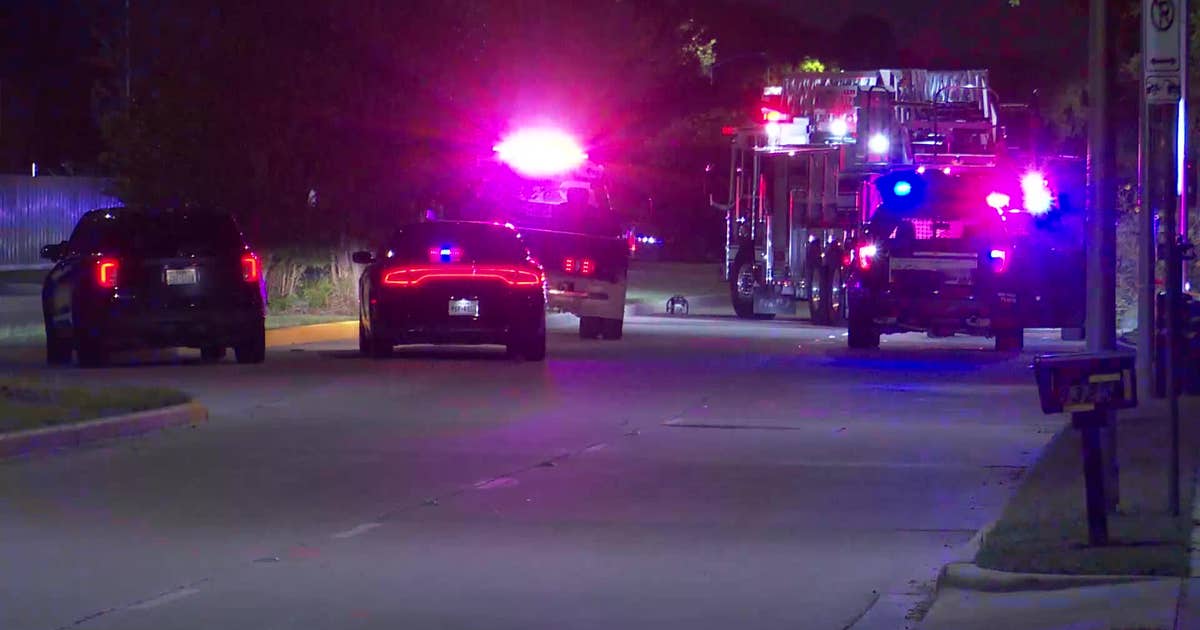 Houston crash: Man and woman dead, girl hurt after crash into tree on ...