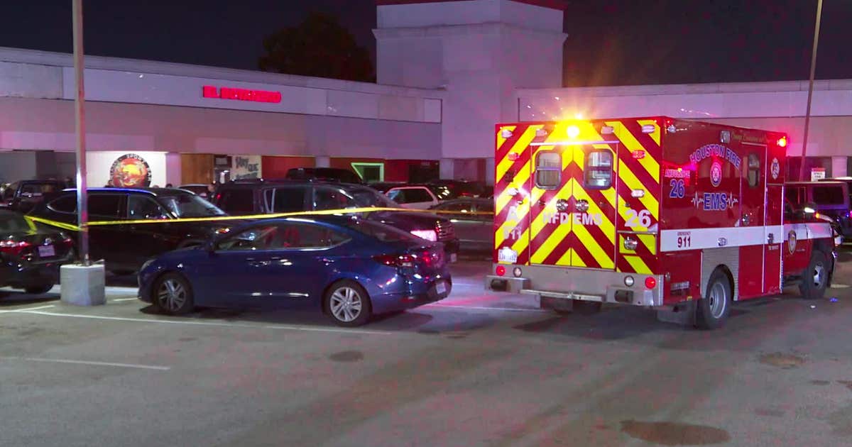 Houston shooting: Disturbance in club ends with 2 shot outside, police ...